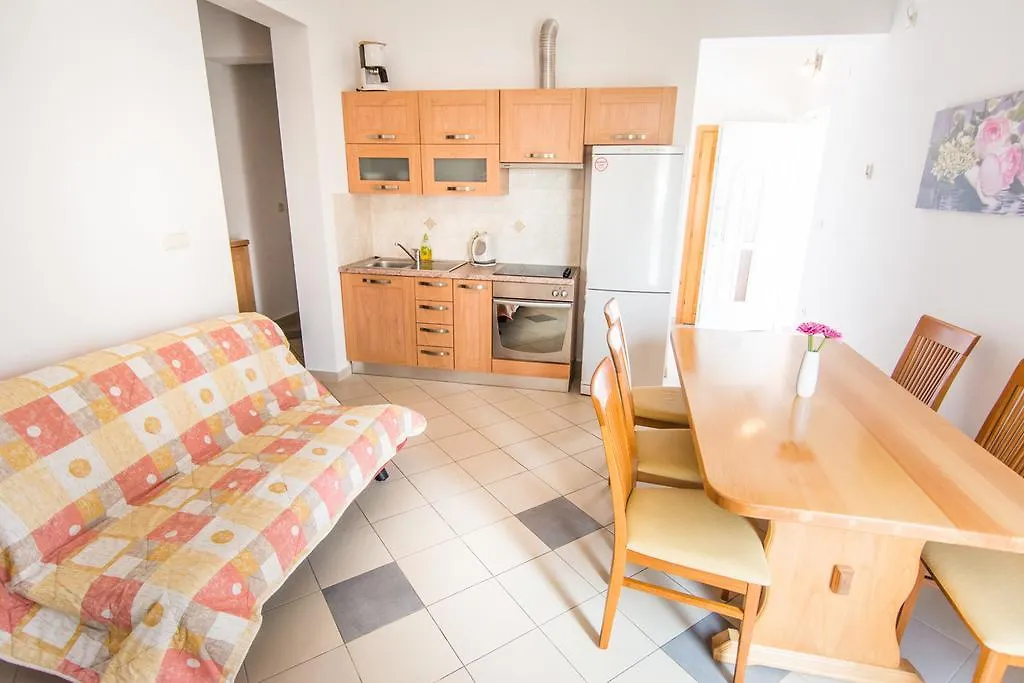 Apartments Basilea Biograd Na Moru Croatia