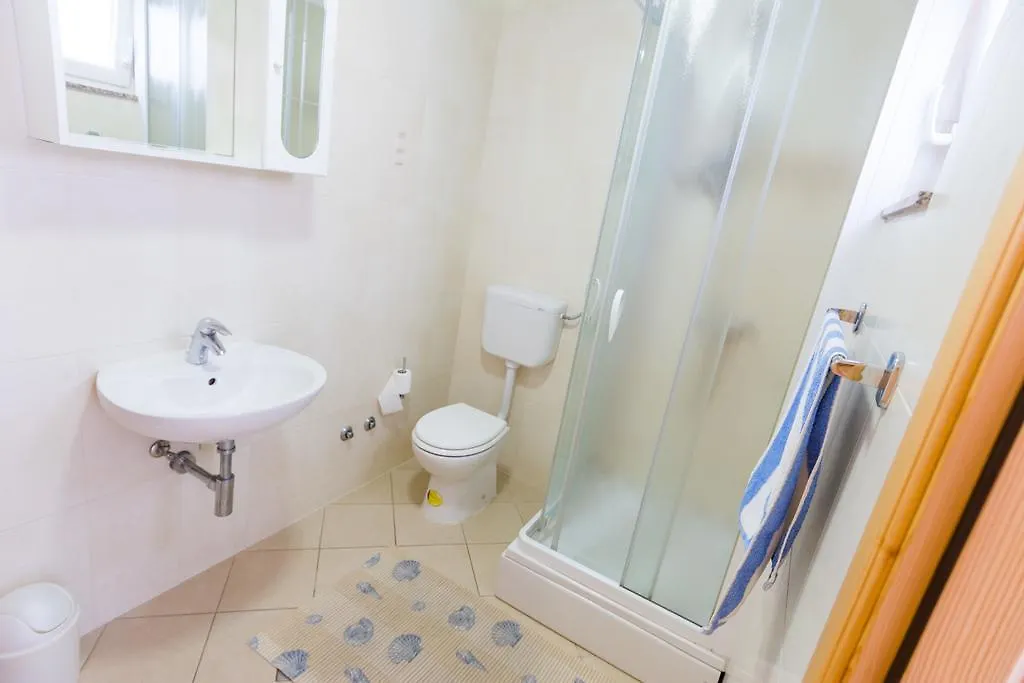 Apartments Basilea Biograd Na Moru